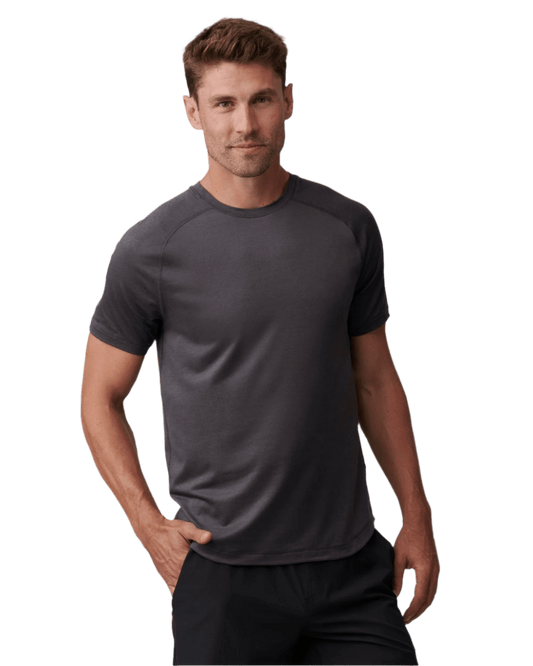 Rhone T-shirts Rhone - Men's Atmosphere Tee