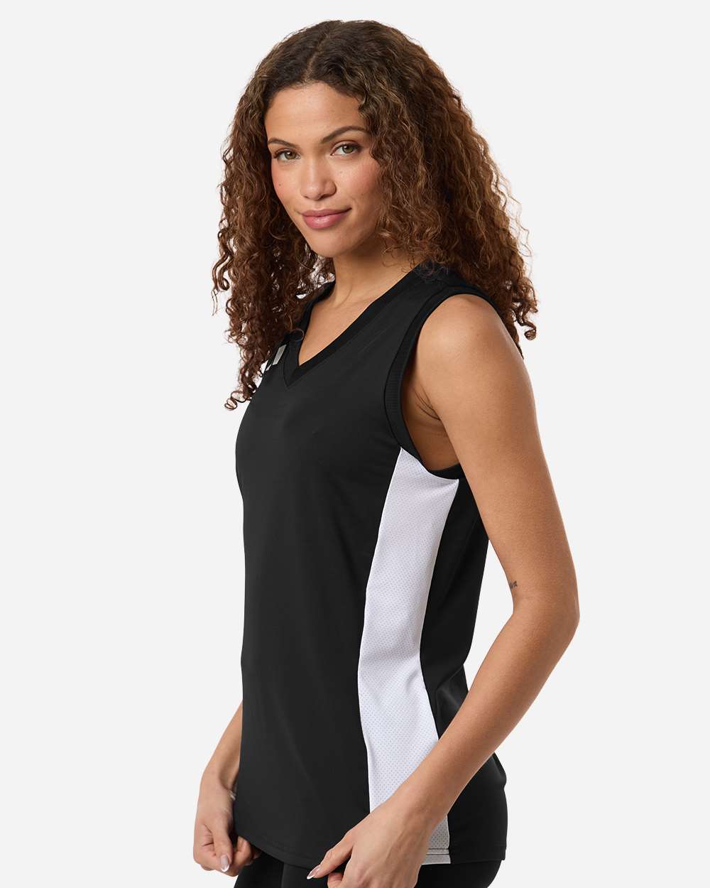 adidas T-Shirts adidas - Women's Quickset V-Neck Sleeveless Jersey