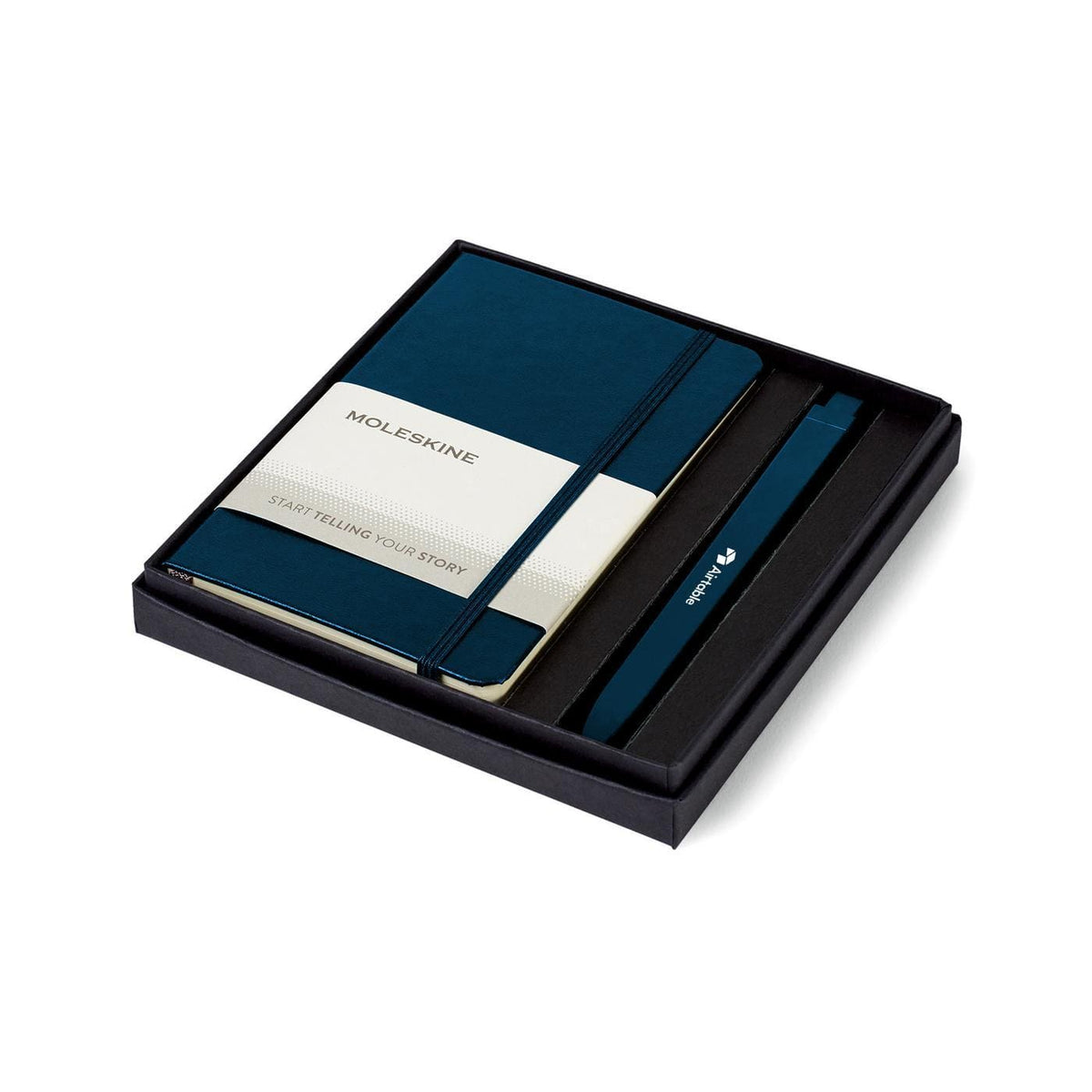 Moleskine Journals & Notebooks One Size / Sapphire Blue/Sapphire Blue Moleskine - Hard Cover Pocket Notebook and GO Pen Gift Set