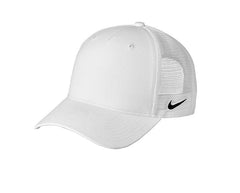 Nike Headwear M/L / White/White Nike - Snapback Mesh Trucker Cap