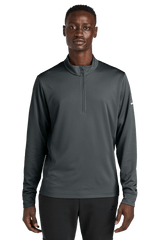 Nike Layering Nike - Men's Essential 1/2-Zip Cover-Up