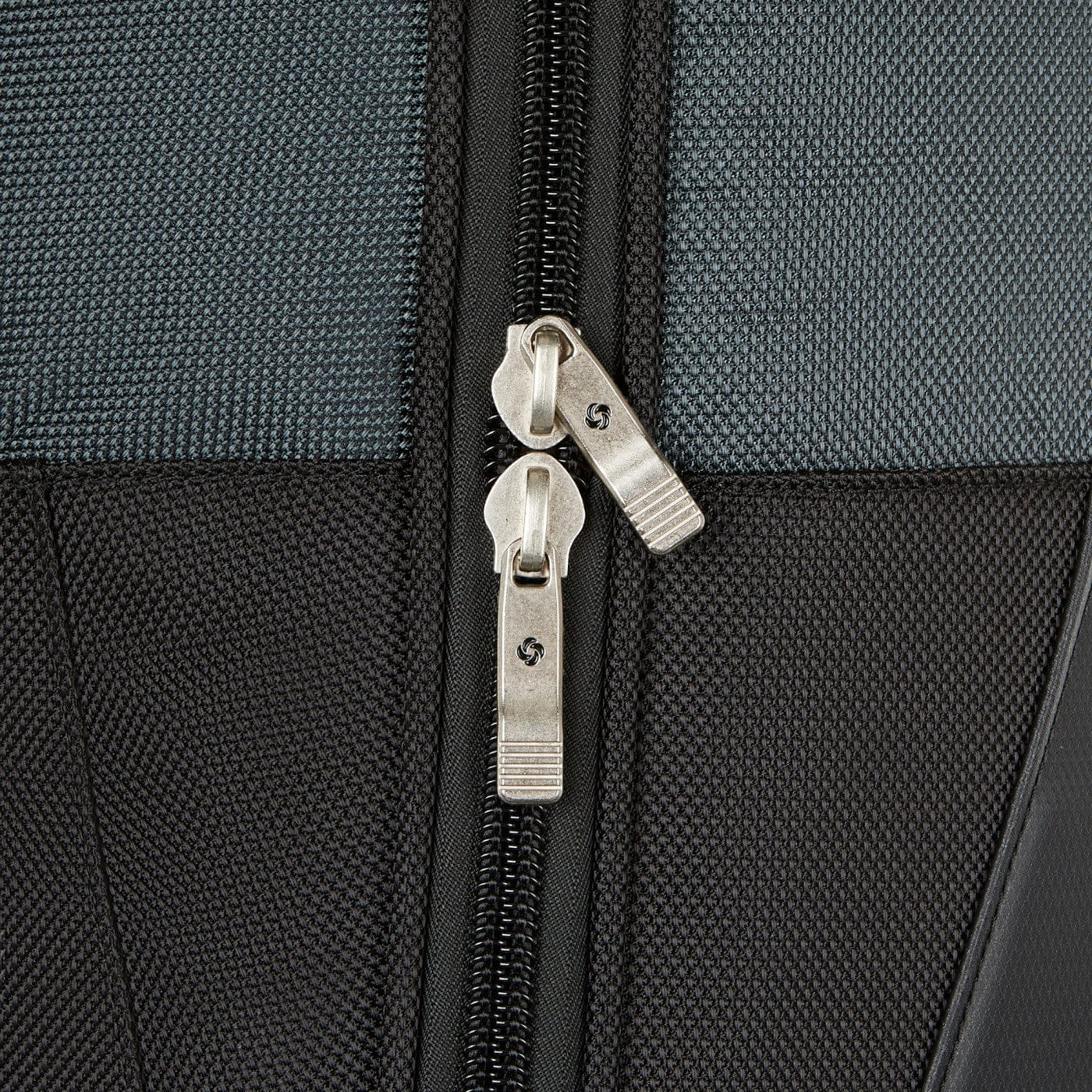 Samsonite Bags One Size / Black Samsonite - Softside Travel Golf Bag w/ Luggage Tag