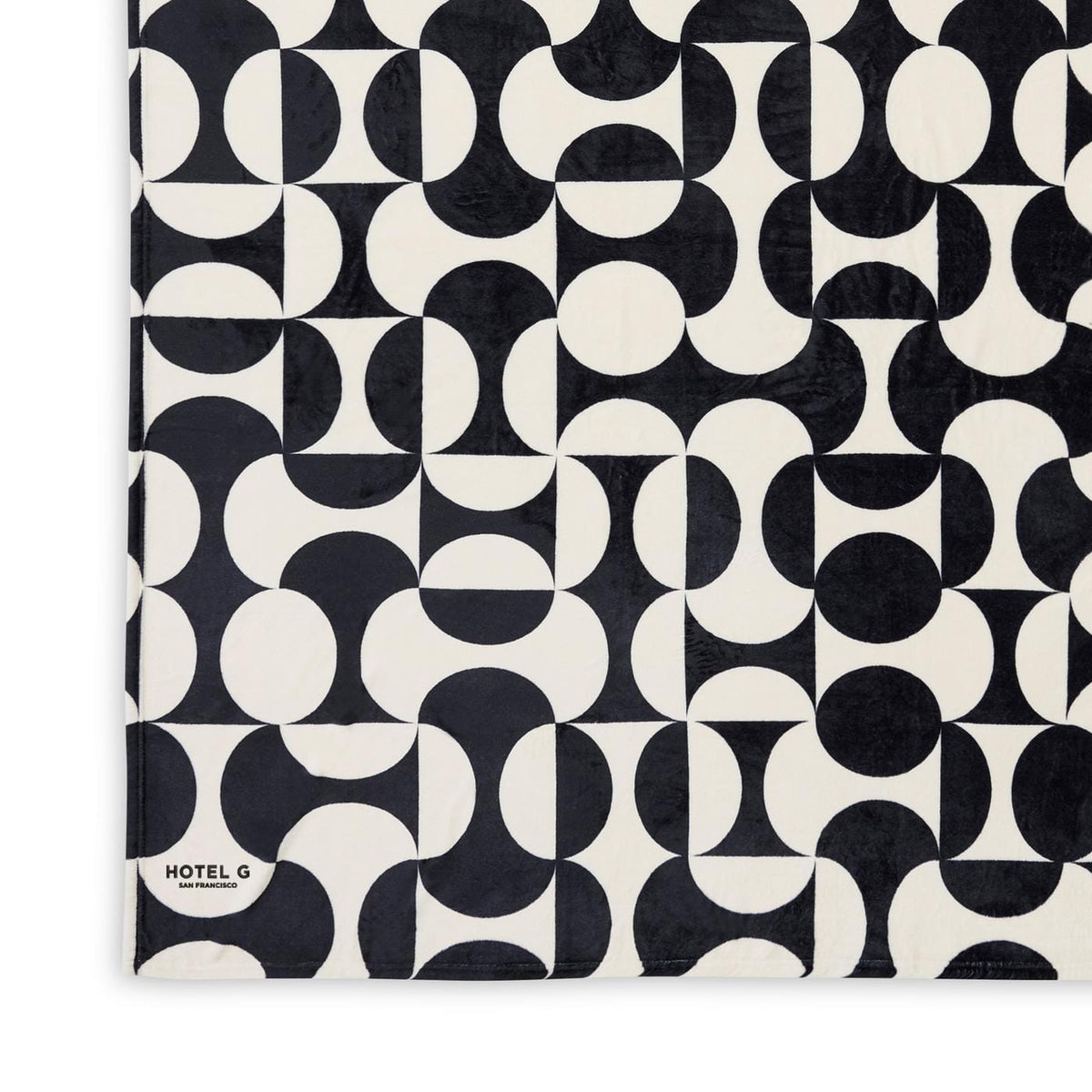 Slowtide Blankets & Towels One Size / Caster Slowtide - Caster Plush Throw
