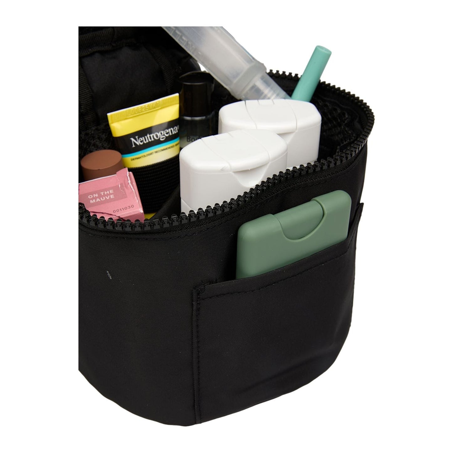 Threadfellows Curated Collection Bags Wellable - Recycled Round Travel Case