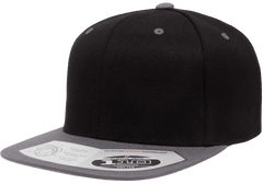 Flexfit Headwear One Size / Black/Grey Flexfit - 110® Flat Bill Snapback Cap