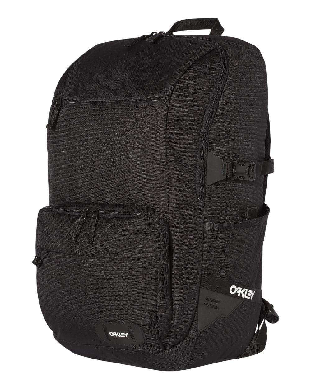 Oakley Street Pocket Backpack 28L Threadfellows