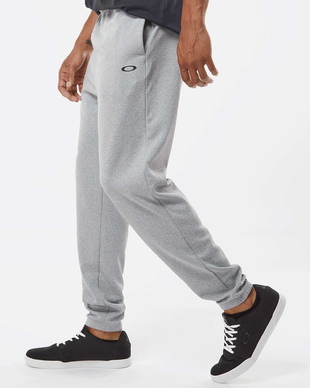 Oakley mens joggers on sale