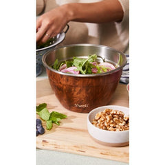 https://threadfellows.com/cdn/shop/products/swell-accessories-s-well-64oz-salad-bowl-kit-28677088804887_medium.jpg?v=1645472961